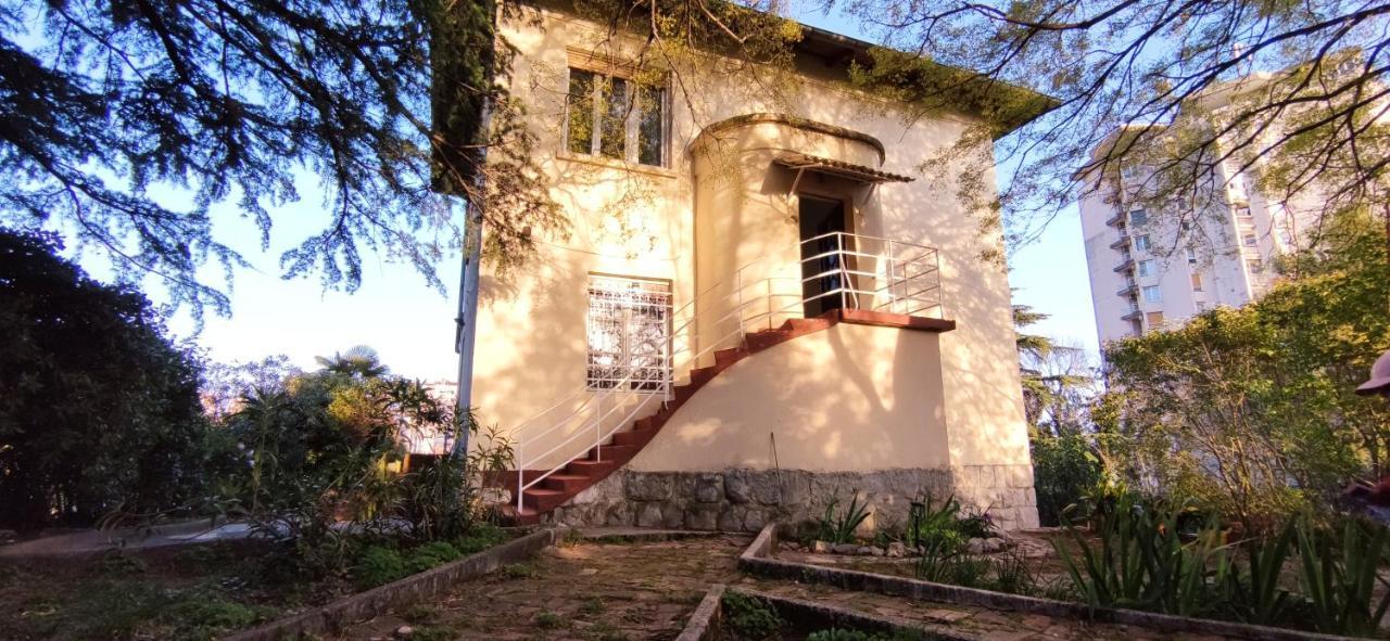 Villa Sunci Rijeka Bagian luar foto