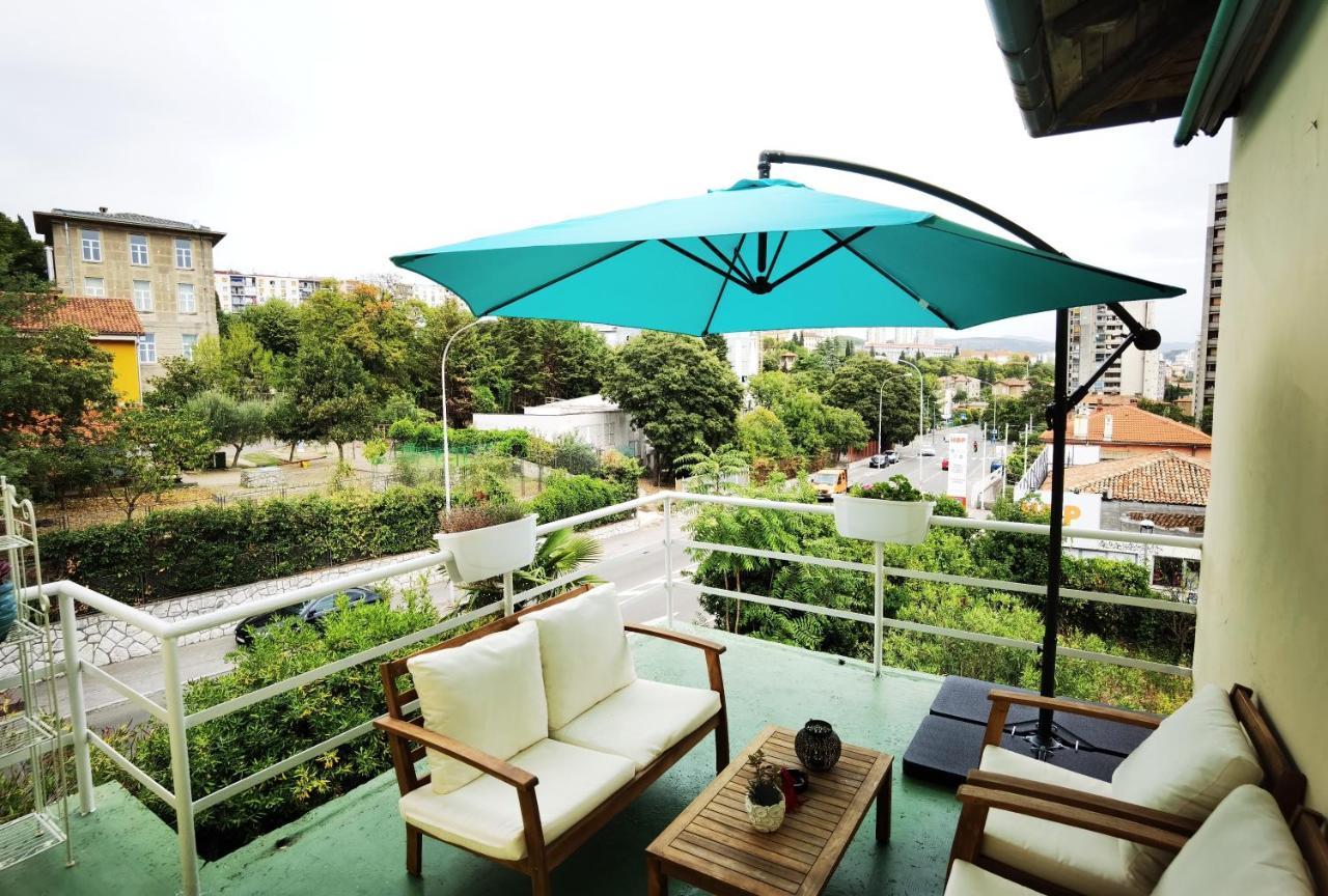 Villa Sunci Rijeka Bagian luar foto
