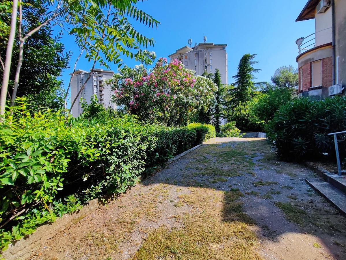 Villa Sunci Rijeka Bagian luar foto